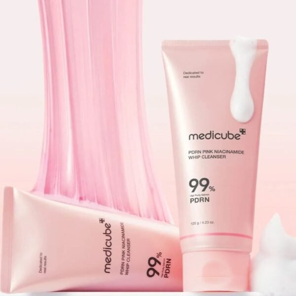 IMG_0629.jpeg PDRN Pink Niacinamide Whip Cleanser 120ml - Medicube