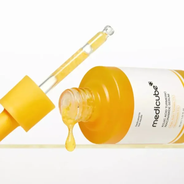 Kojic Acid Turmeric Niacinamide Serum 30ml - Medicube