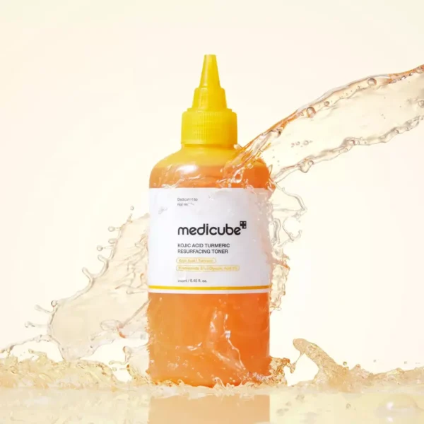 IMG_4773.webp Kojic Acid Turmeric Resurfacing Toner 250ml - Medicube
