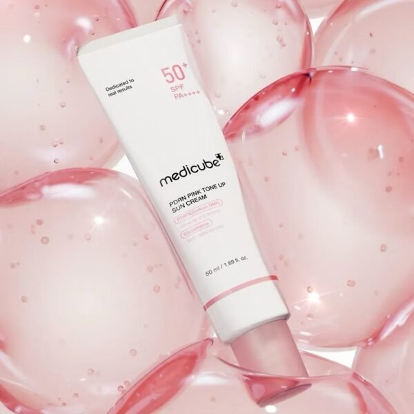 IMG_9351.jpeg PDRN Pink Tone Up Sun Cream 50ml - Medicube