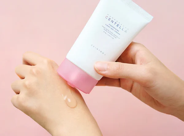 Light_Gel_Cream_3-Copy.webp Poremizing Light Gel Cream 75ml - SKIN1004