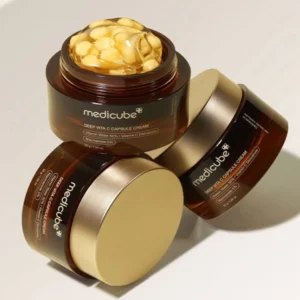 Medicube_DeepVitaCCapsuleCream55ml_3_720x.webp Deep Vita-C Capsule Cream 55g - Medicube