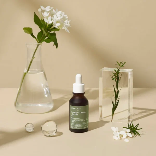 a37366_29212fecc4874c6bbec818a7671180eemv2.webp Houttuynia Cordota+Tea Tree 30ml - Mary&May