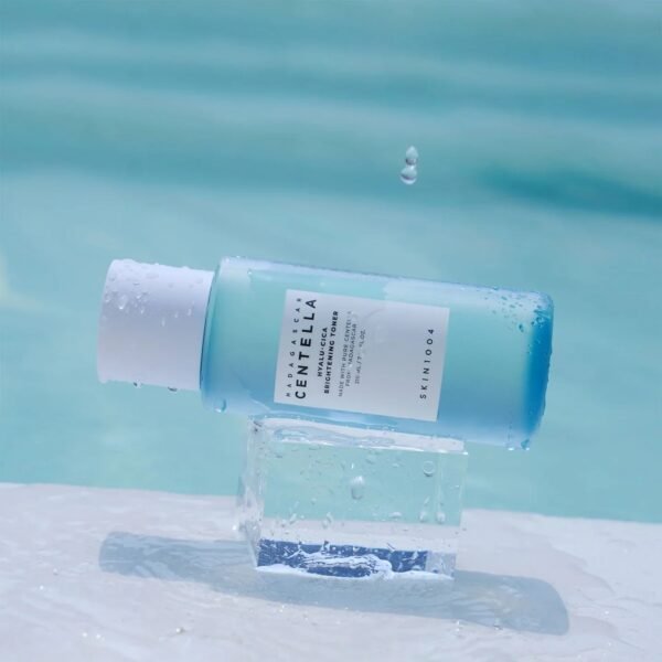 Centella Hyalu-Cica Brightening Toner 210ml - SKIN1004