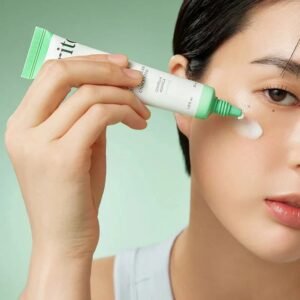 img_7728 Wonder Releaf Centella Eye Cream Unscented 30ml – Purito
